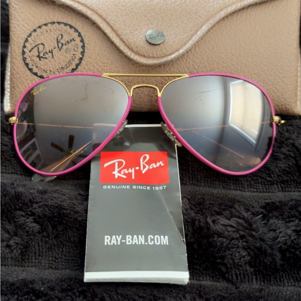 Ray-Ban Gold and Pink Aviator Sunglasses